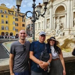 Meet your Posher, Sal